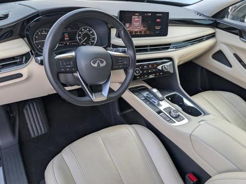 2025 INFINITI QX60 PURE