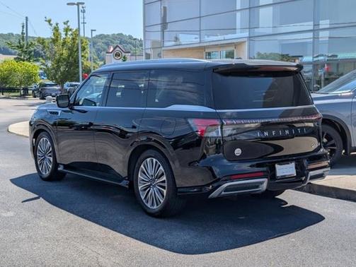 2025 INFINITI QX80 SENSORY