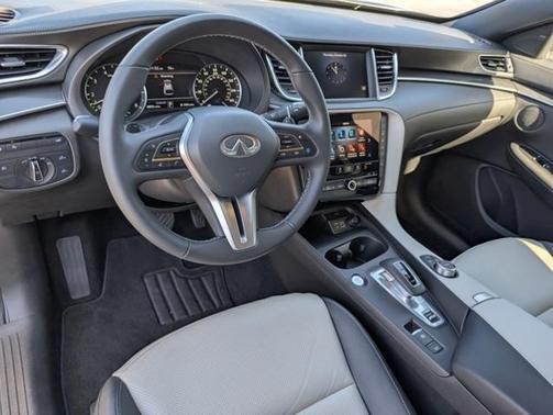 2025 INFINITI QX55 LUXE