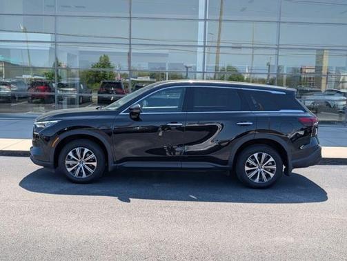 2024 INFINITI QX60 PURE