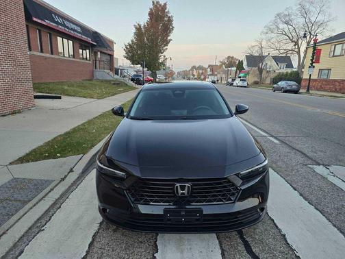 2025 Honda Accord Sport SE 1.5T