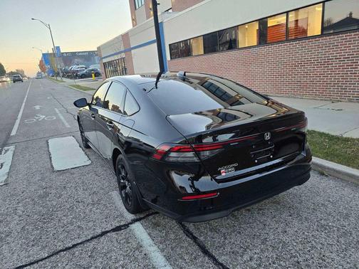 2025 Honda Accord Sport SE 1.5T