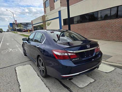 2017 Honda Accord Sport SE