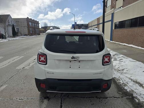 2016 Jeep Renegade 4WD 4dr Limited