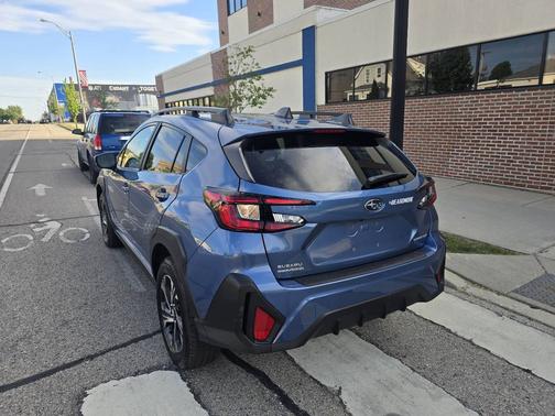 Horizon Blue Pearl 2024 Subaru Crosstrek Premium AWD