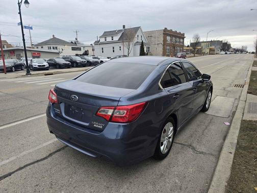 2016 Subaru Legacy Base