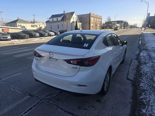 2014 Mazda Mazda3 4dr Sdn Auto i Touring