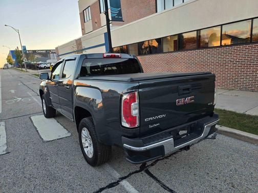 2015 GMC Canyon SLE