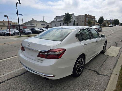 2017 Honda Accord EX