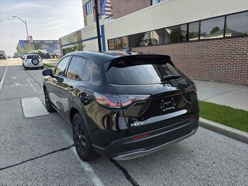 2025 Honda HR-V AWD Sport