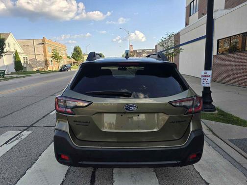 2023 Subaru Outback Onyx Edition