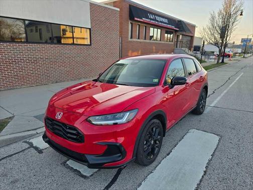 2025 Honda HR-V AWD Sport