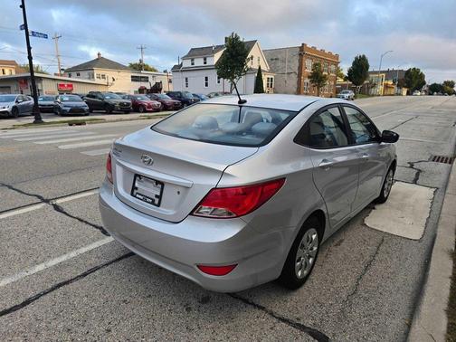 2015 Hyundai Accent GLS
