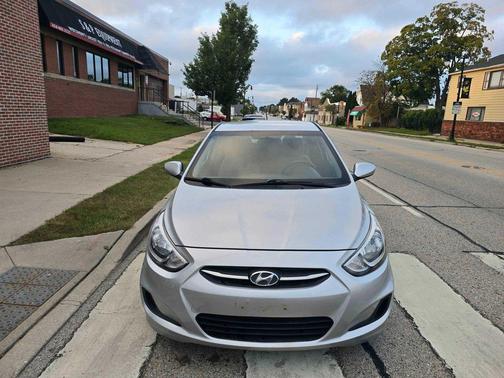 2015 Hyundai Accent GLS