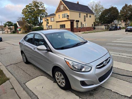 2015 Hyundai Accent GLS