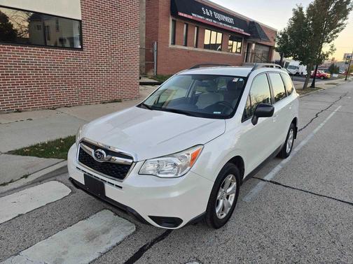 2015 Subaru Forester 2.5i
