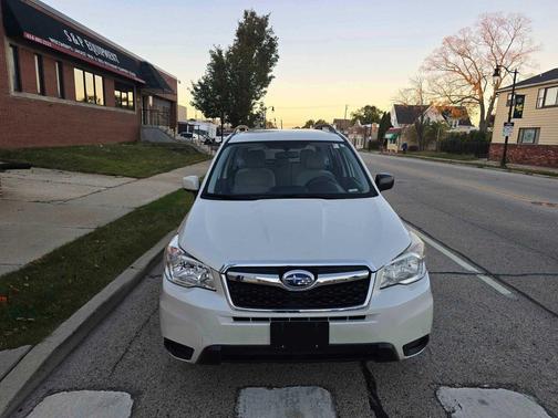 2015 Subaru Forester 2.5i
