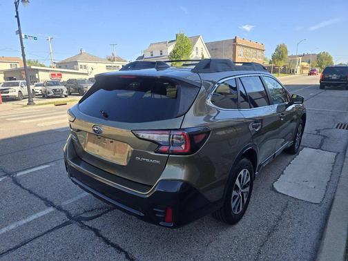 Autumn Green Metallic 2020 Subaru Outback Premium CVT
