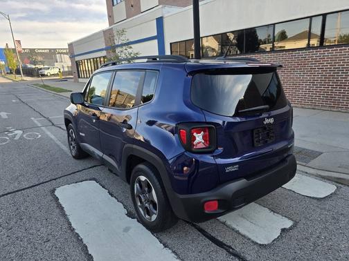 Jetset Blue 2017 Jeep Renegade Sport FWD *Ltd Avail*