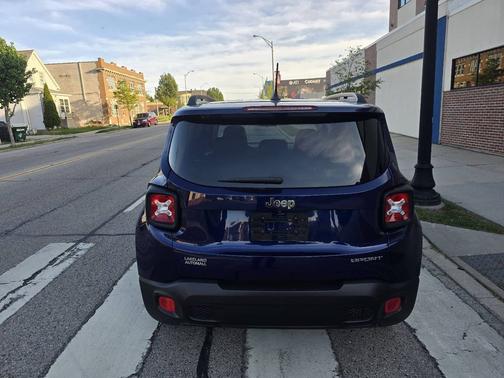 Jetset Blue 2017 Jeep Renegade Sport FWD *Ltd Avail*