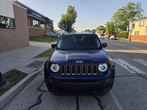 Jetset Blue 2017 Jeep Renegade Sport FWD *Ltd Avail*