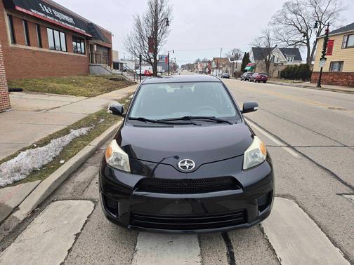 2010 Scion xD XD 4 DOOR HATCHBACK 1.8L 4 CYL