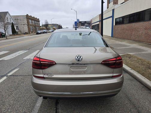 2017 Volkswagen Passat 1.8T S