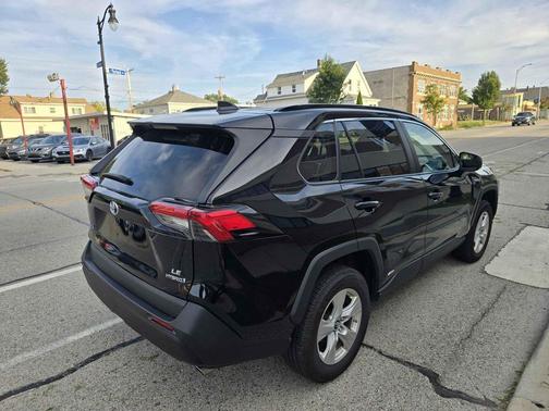 2019 Toyota RAV4 Hybrid LE