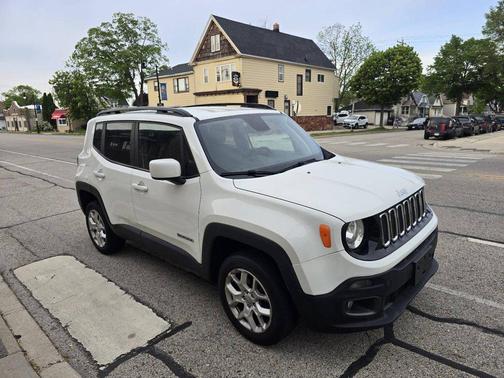 Alpine White 2018 Jeep Renegade Latitude 4x4