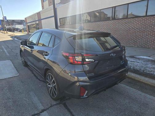 2024 Subaru Impreza 2.0i Sport