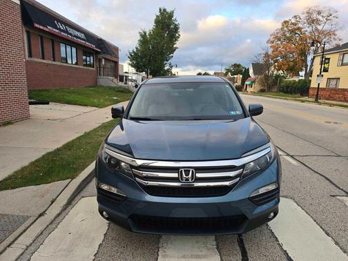 2017 Honda Pilot EX