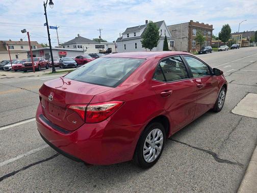 2018 Toyota Corolla LE