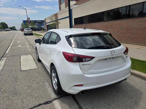 2018 Mazda Mazda3 Touring
