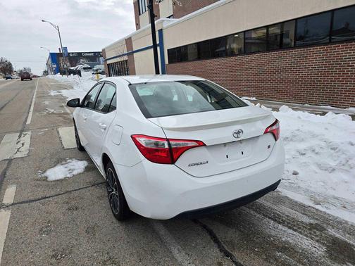 2014 Toyota Corolla S Plus