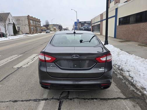 2016 Ford Fusion 4dr Sdn SE AWD