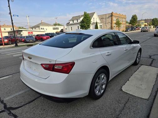 2023 Chevrolet Malibu FWD 1LT