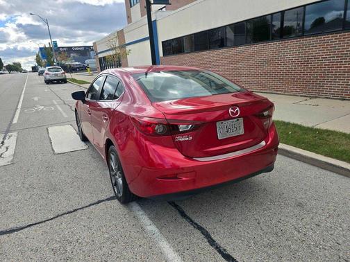 2018 Mazda Mazda3 Touring
