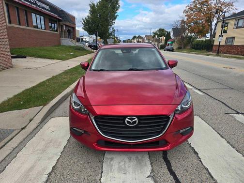 2018 Mazda Mazda3 Touring