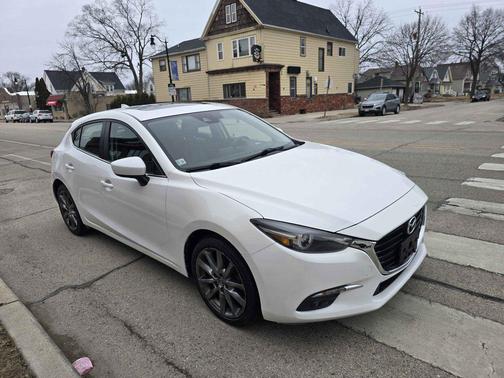 2018 Mazda Mazda3 Grand Touring