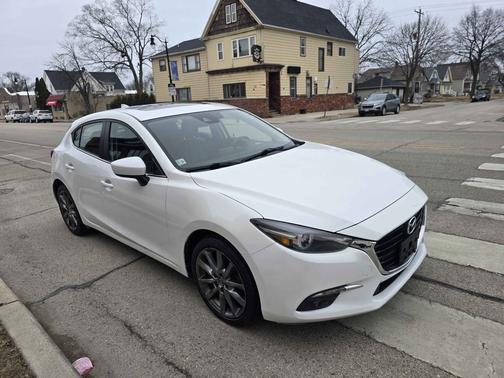 2018 Mazda Mazda3 Grand Touring Auto