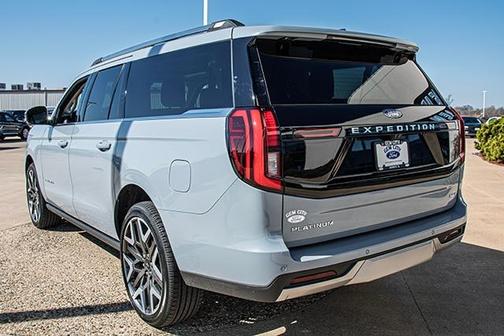 Glacier Gray Metallic 2026 Ford Expedition Max Platinum
