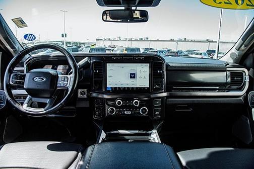 2023 Ford F-350 Lariat Super Duty