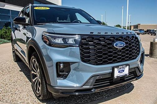 Vapor Blue Metallic 2026 Ford Explorer ST-Line