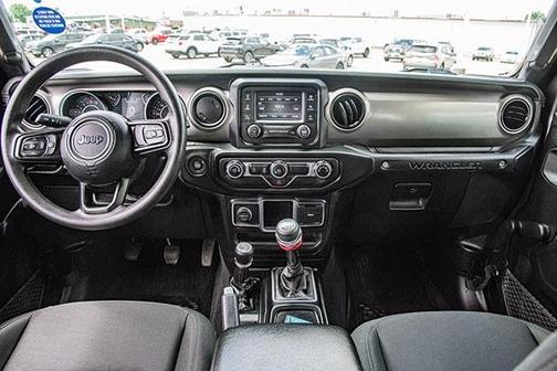 Granite Crystal Clearcoat Metallic 2019 Jeep Wrangler Unlimited Sport