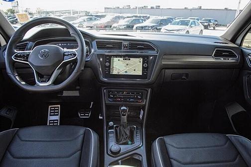 2024 Volkswagen Tiguan 2.0T SEL R-Line