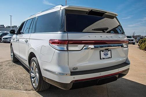 2024 Lincoln Navigator L Reserve