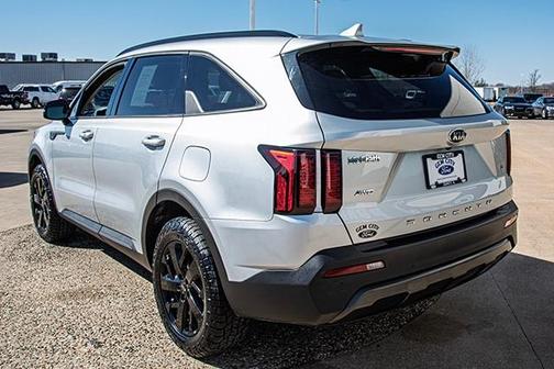 2021 Kia Sorento S