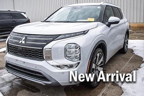2025 Mitsubishi Outlander SEL
