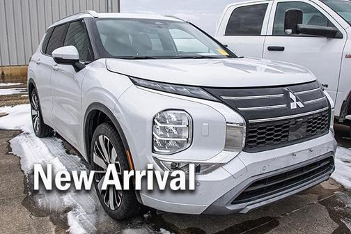 2025 Mitsubishi Outlander SEL