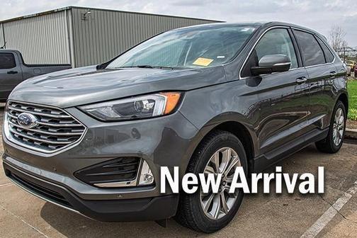 Carbonized Gray Metallic 2024 Ford Edge Titanium